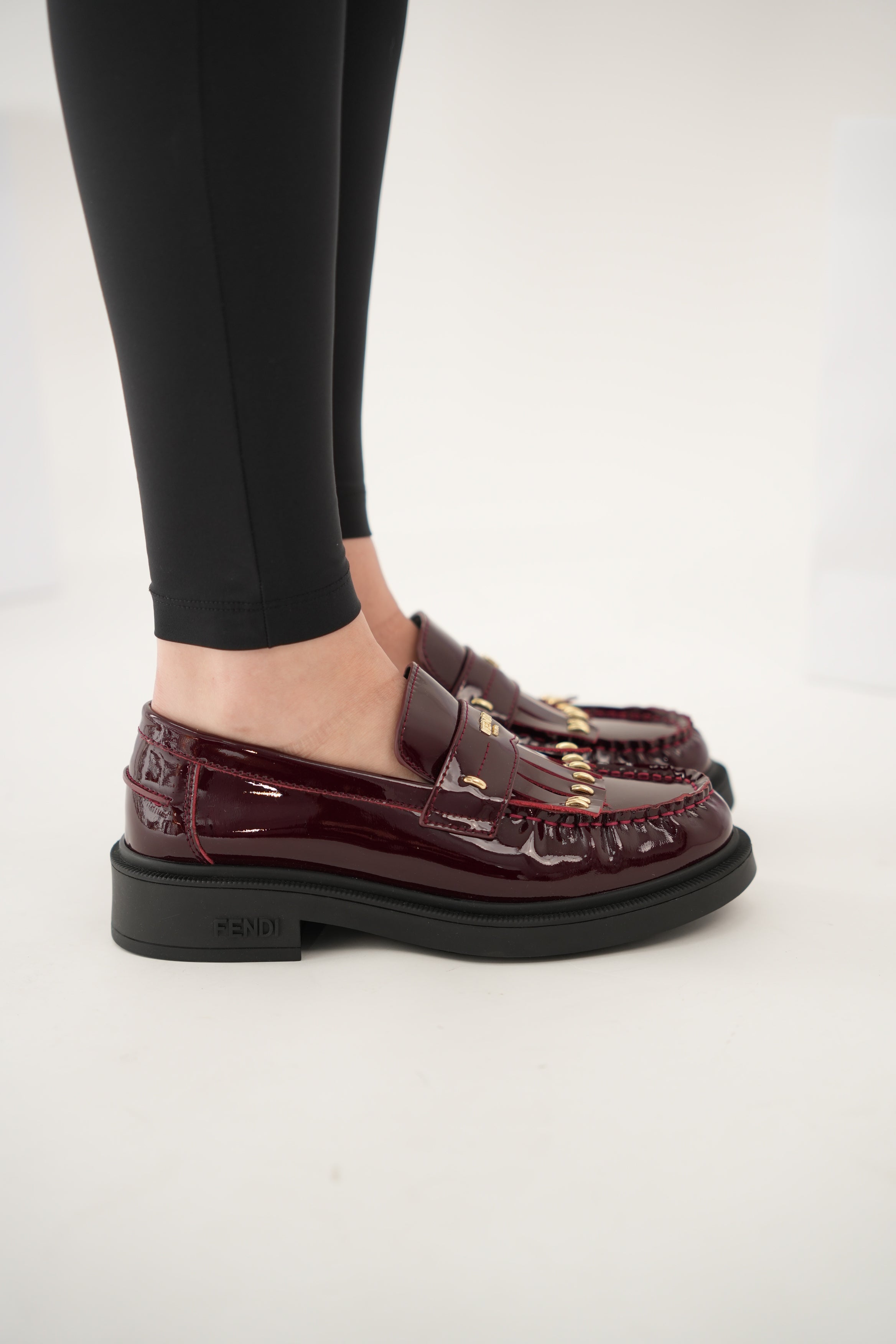 Mokasina Premium me Detaje Metalike