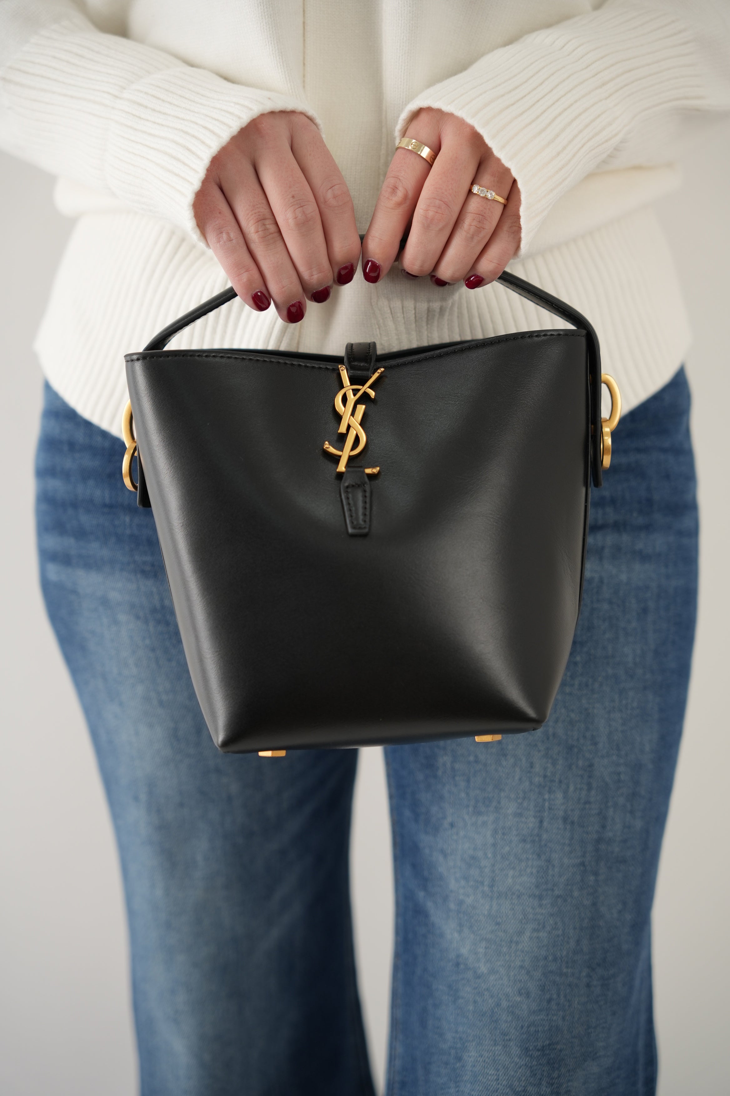 Elegant Leather Top-Handle Bag