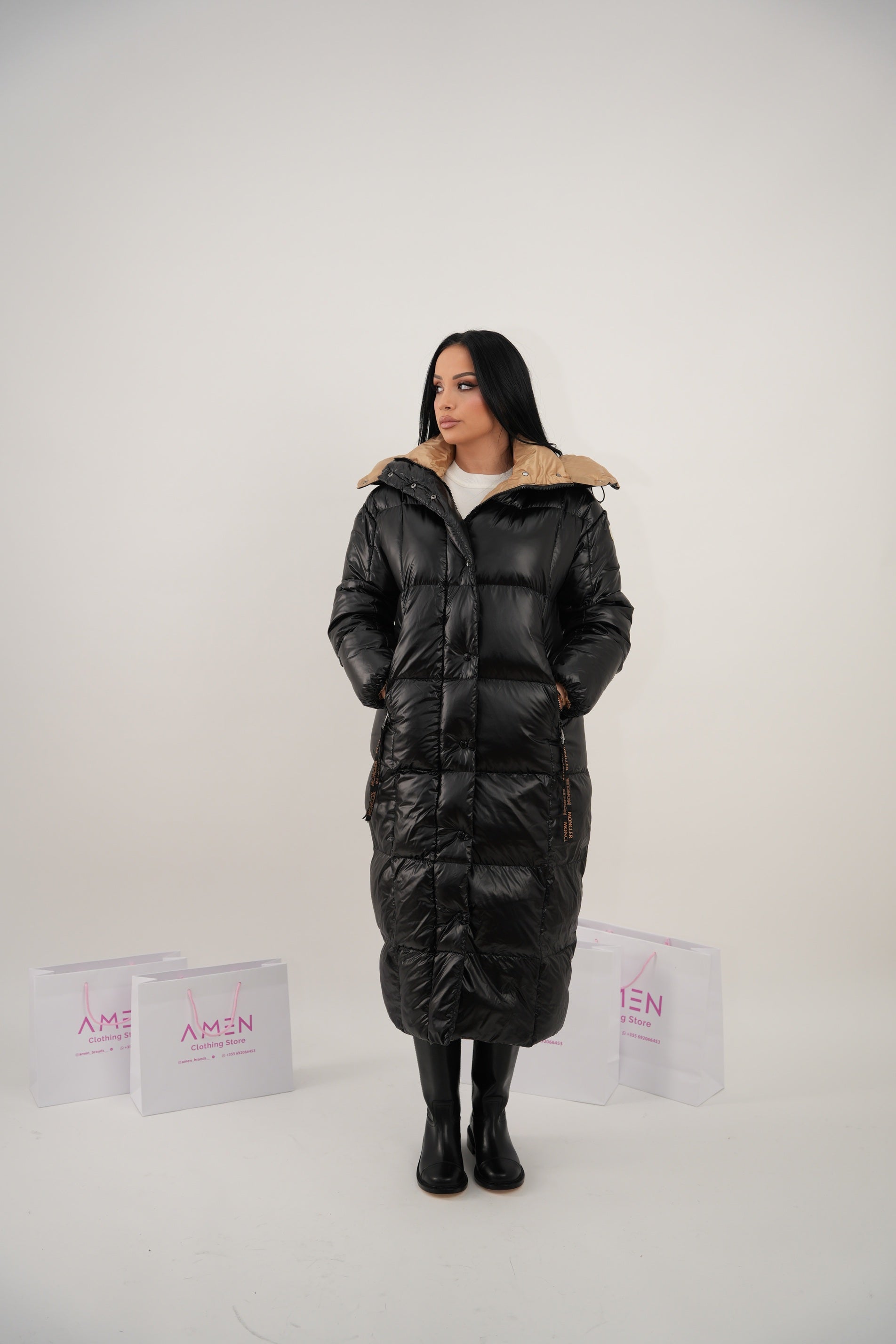 Long jacket made with 100% down filling